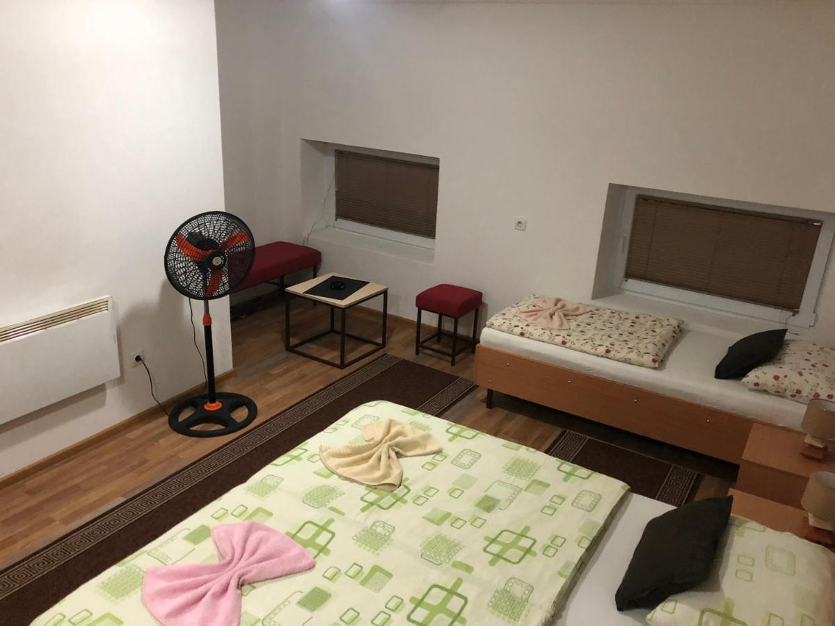 Prenociste Gany Hotel Jajce Exterior foto